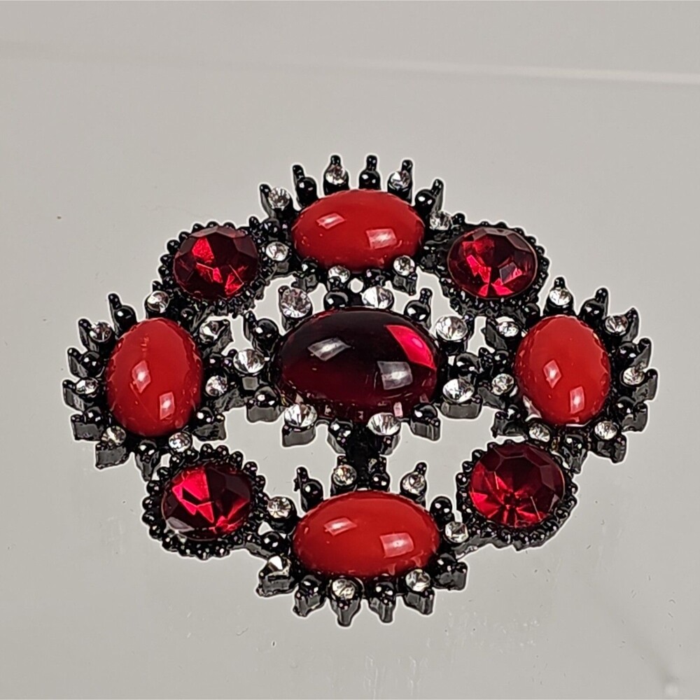 Vintage 1950s Red Cabochon Rhinestone Japanned Statement Brooch